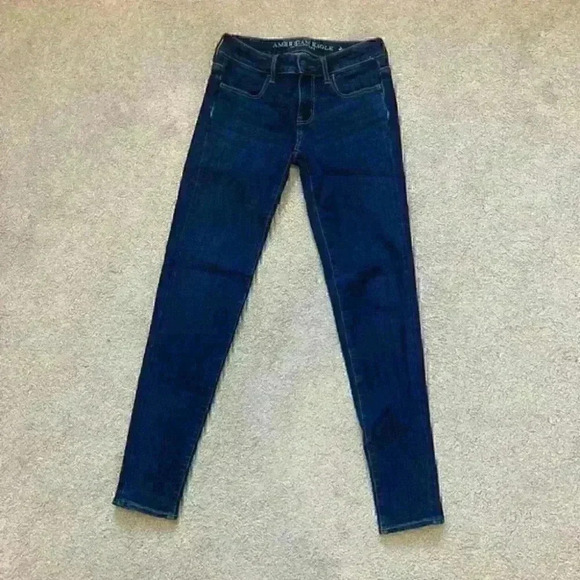 ⭐️ American eagle dark wash jeggings in size 00 - Picture 1 of 6